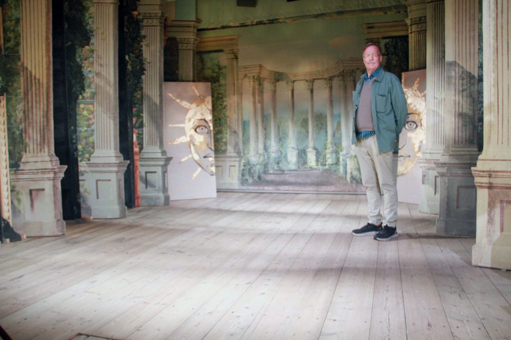 Nils Spangenberg på träscenen i Gamla teater